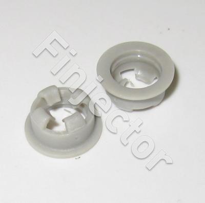 NISSAN SIDE FEED INJECTOR - PINTLE CAP  (24)