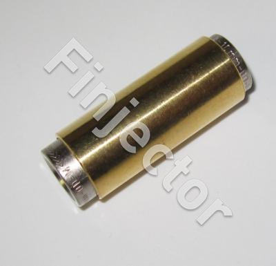 Jatkoliitin 8/10 mm (sisä/ulko) polyamidiputkelle, suora, irroitettavissa. Metallia, hyväksytty ajoneuvokäyttöön polttoaineille, paineilmalle ja vedelle 7905.10
