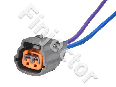 2-pole female connector with wires